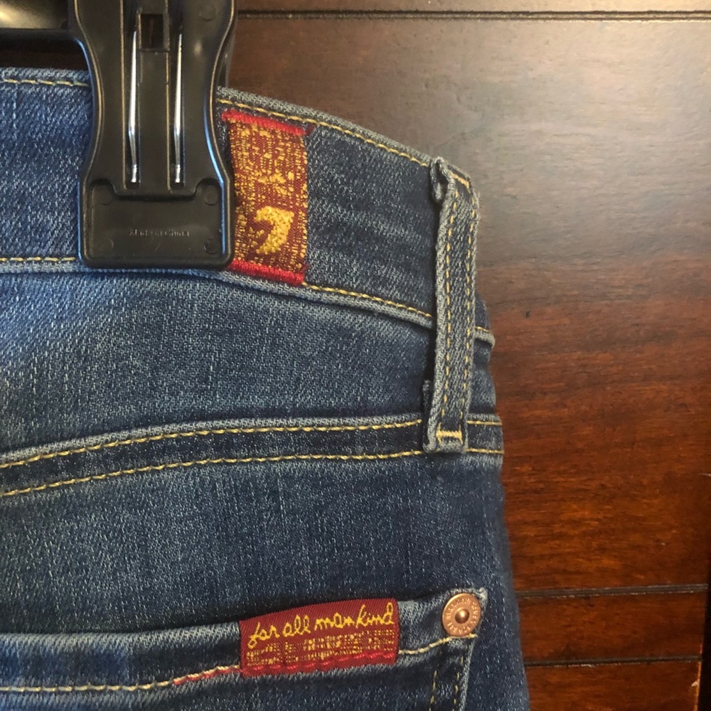 Jeans - Picture 8 of 8